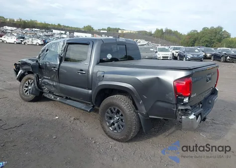 2021 Toyota Tacoma Double Cab/Sr/Sr5/Trd Sport/Trd Off Road/Trd Pro z USA, uszkodzony, nr VIN 3TMCZ5AN7MM383352